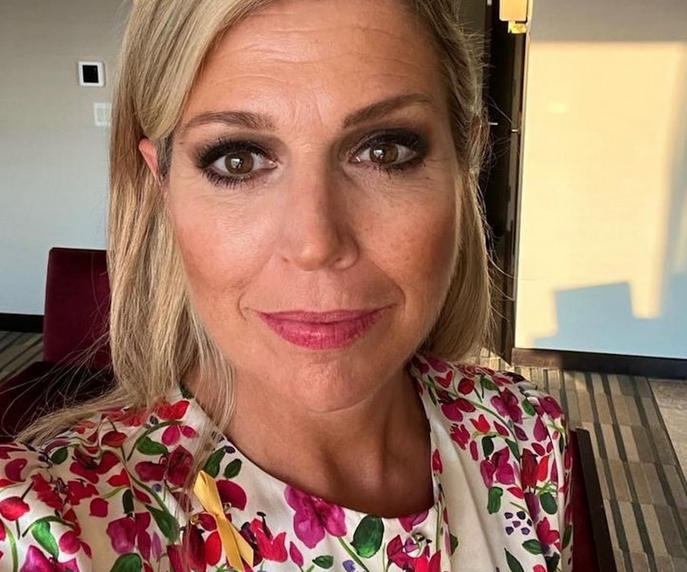 Koningin Máxima draagt geel lintje op World Suicide Prevention Day | 113